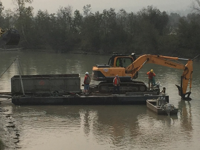 dredging.jpg